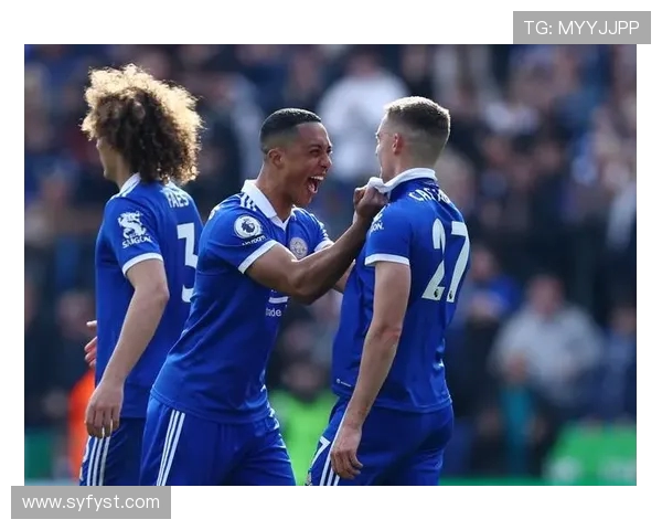 2015至2016赛季英超桑德兰与莱斯特城精彩对决回顾与分析 2015至2016赛季英超桑德兰与莱斯特城精彩对决回顾与分析