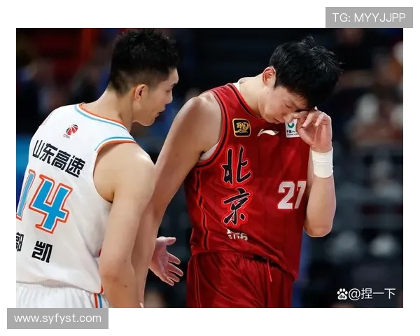 CBA精彩对决北京队迎战山东队全场视频回放与精彩瞬间分析