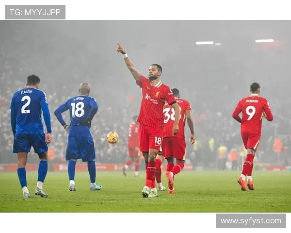 加克波的崛起之路:从默默无闻到足球巨星的华丽转身 加克波的崛起之路:从默默无闻到足球巨星的华丽转身