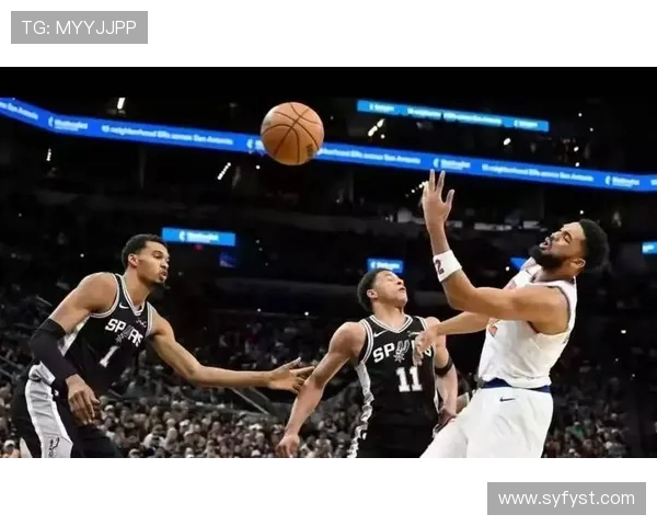 勇士与雷霆精彩对决视频回顾全场亮点与精彩瞬间分享 勇士与雷霆精彩对决视频回顾全场亮点与精彩瞬间分享