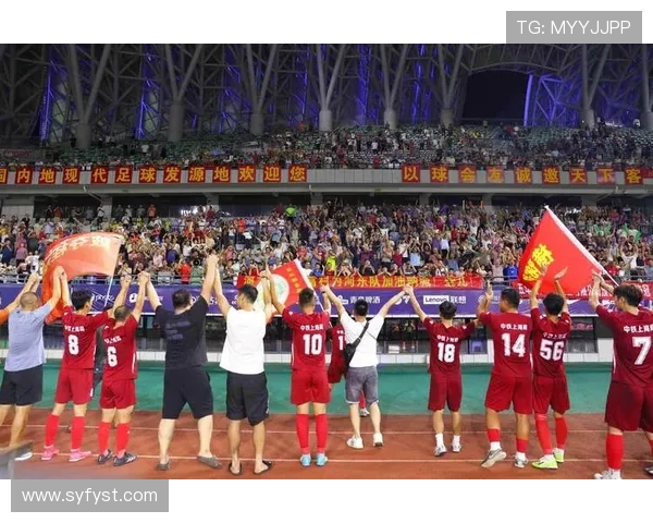 维多利与累体育的精彩对决揭示足球战术与团队协作的完美结合